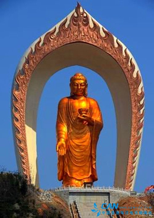 虔诚向佛 东林弟子建设东林大佛佛教文化游览区