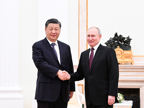 习近平会见俄罗斯总统