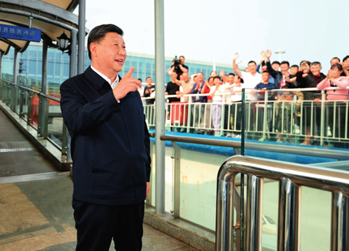 依靠学习牢牢掌握历史
