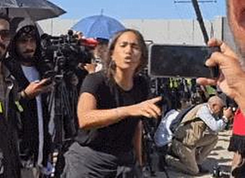 埃及女子在拉法怒斥CNN记者