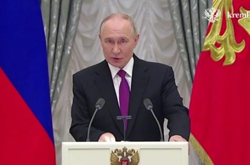 普京：俄军事核技术将用于建造月球基地