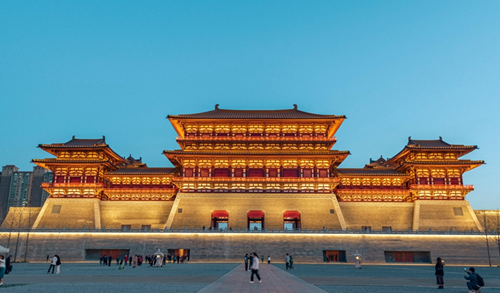 《漫游神都》— 胡庚辰