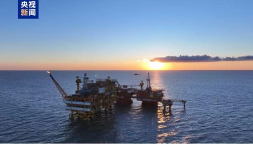 我国海上最大油田年产油气突破4000万吨，创历史新高