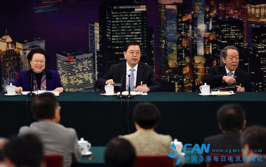 人大会议：香港代表团会议座位变动引关注
