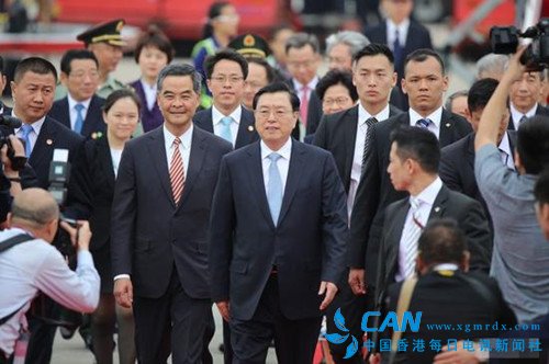 张德江委员长抵达香港