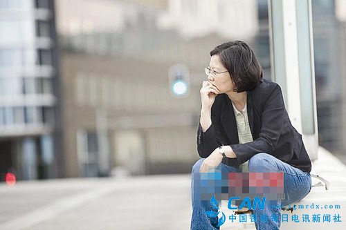 超预算：蔡英文今年没钱再出访