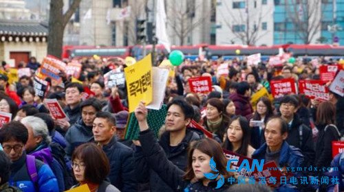  要求总统下台 韩国民众将每晚在青瓦台举行集会