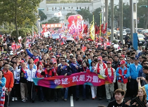 侠女出风尘 国民党招揽酒店小姐入党