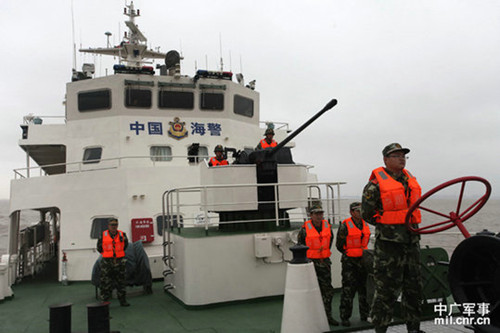 澳媒称为试探中国反应  越南渔船及海警船现身黄岩岛