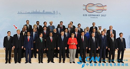 G20大合照特朗普“靠边站”遭罕见冷落