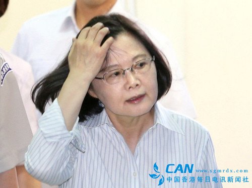 蔡当局“金援”贝里斯，民众讽刺“凯子外交”