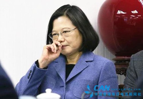 蔡英文庙宇揭匾红绳断掉 台气象专家：不祥之兆