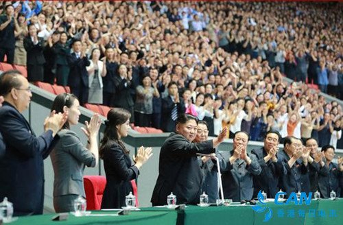 金正恩观看团体操表演 结束后严厉批评主创人员