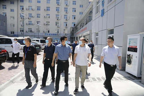 三门峡市政协领导莅临三门峡市眼科医院视察归国留学人员创新创业发展