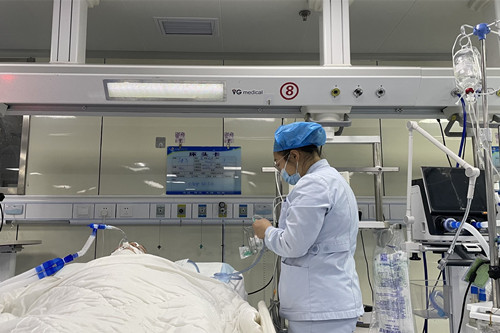 基层医院医护：最大的梦想是睡一天不起床