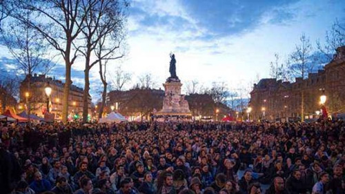 法国百万人大罢工，反对马克龙政府退休金改革方案