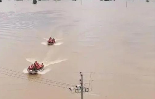 鄱阳湖持续处于高水位状态