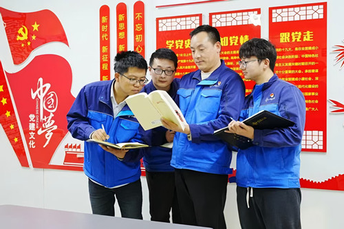 戈壁滩的“双向奔赴”
