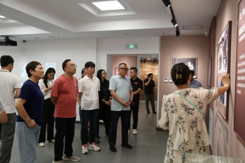 党建领航强根基 实干