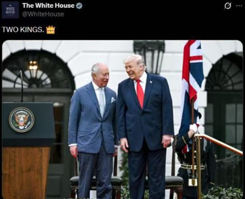 特朗普想当国王了