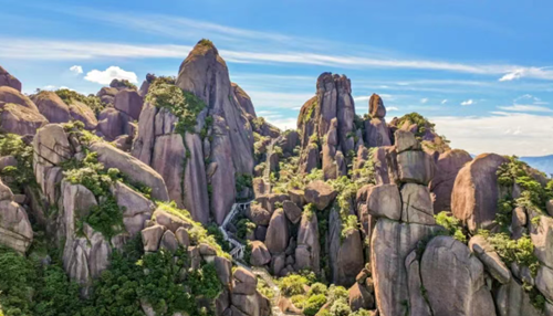 游上饶灵山，醉赏奇石