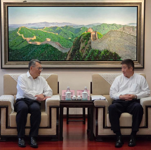 民航处处长访问北京