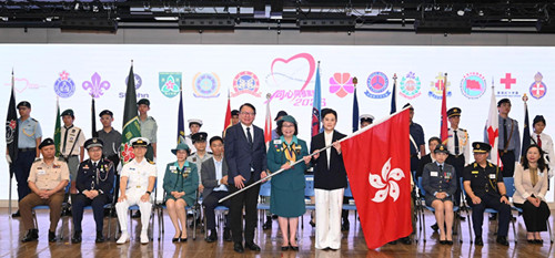 政务司司长出席同心同根万里行2026授旗礼致辞