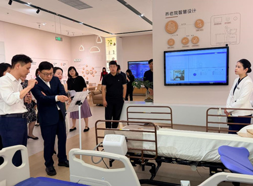 孙玉菡结束南京与上海访问行程